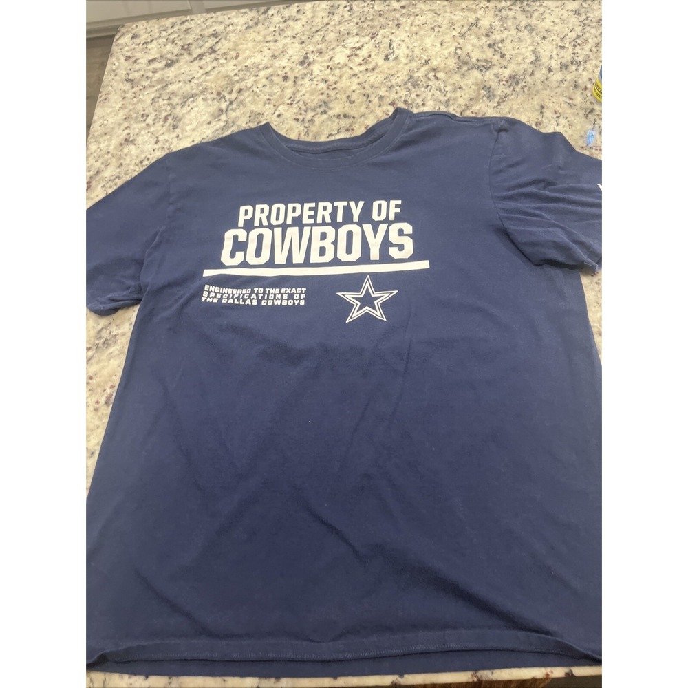 NFL Dallas Cowboys "Property Of Cowboys" Men's Large "The Nike Tee" Tee Shirt